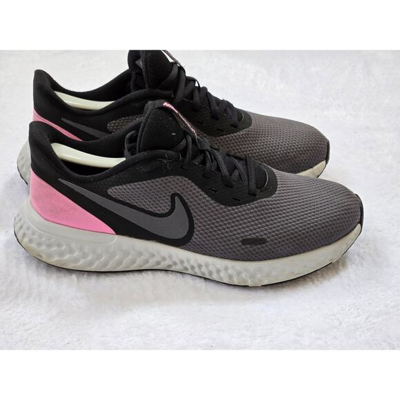 Womens Nike Revolution Running Shoes Size 10 - Picture 1 of 7